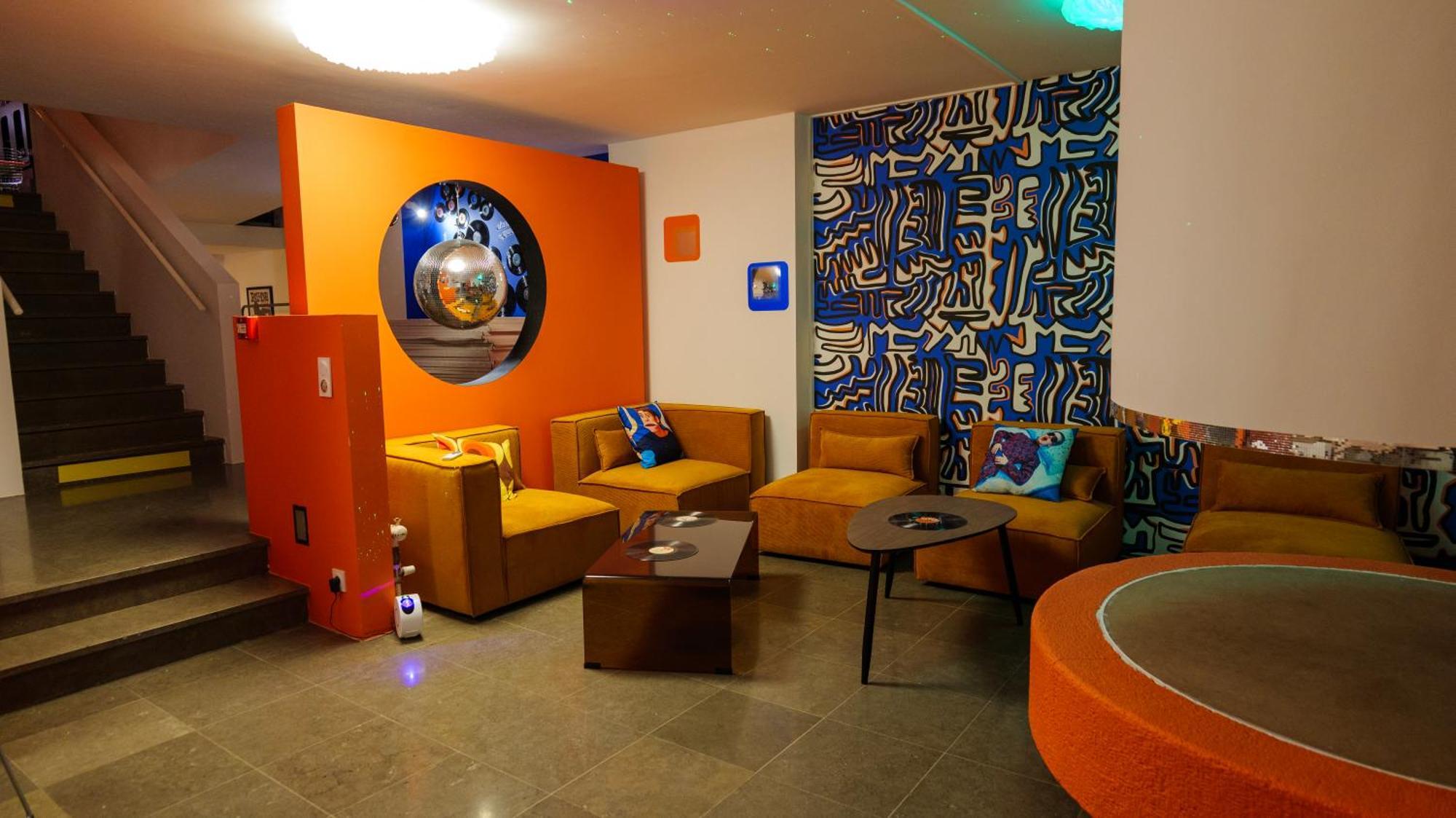 Hyp'Hotel Saint-Marcellin  Dış mekan fotoğraf